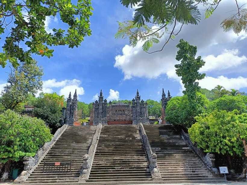 Hue: Royal Tombs Private Tour with 3 Best Tombs & Pagoda - Price, entrance fees, and what you really pay