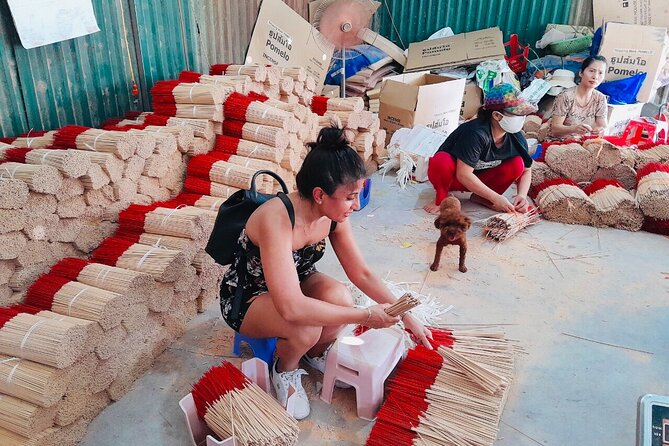 Incense Village, Hat & Lacquer Artisanal with Options From Hanoi - Chuong Village and the Vietnamese conical hat