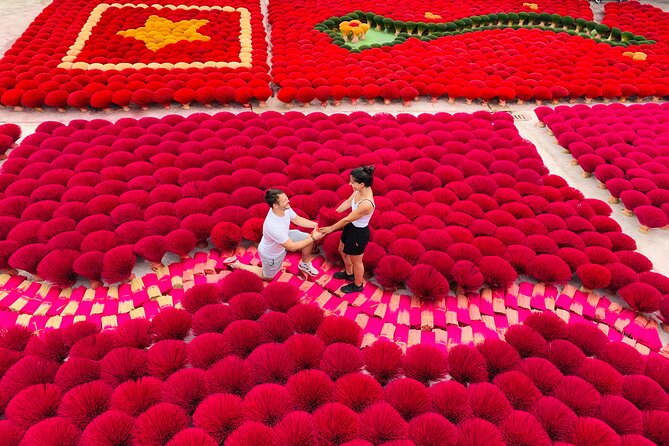 Incense Village Quang Phu Cau, Hat, Lacquer Hanoi Artisan Tour - Who will enjoy this outing most