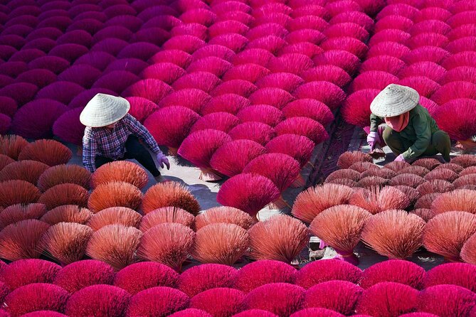 Incense Village Small Group of 9 Tour From Hanoi to Ninh Binh - Tam Coc by sampan: the best part of the day