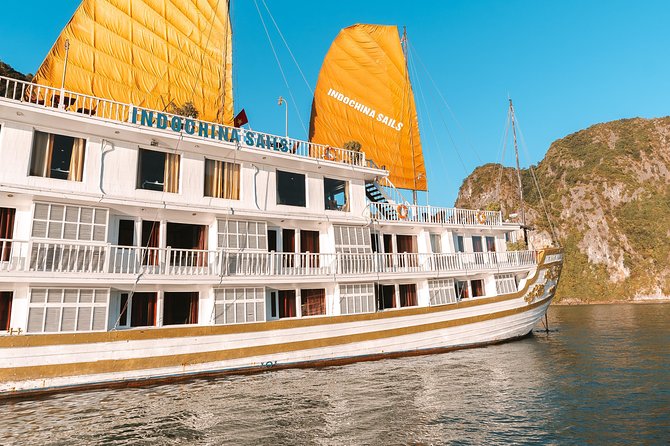 Indochina Sails Halong Bay - Floating fishing village and everyday life on the water