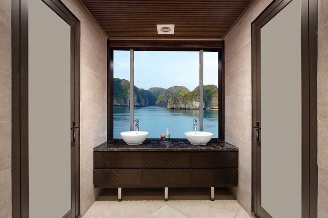 JADESAILS CRUISE-The Most Luxurious Day Tour in Ha Long Bay & Lan Ha Bay - 4:00 Vietnamese spring-roll cooking class