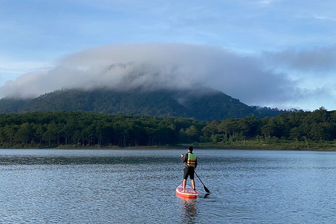 KAYAK/SUP IN DA LAT (1/2 day) - Why Tuyen Lam Lake Makes a Good Half-Day Outing