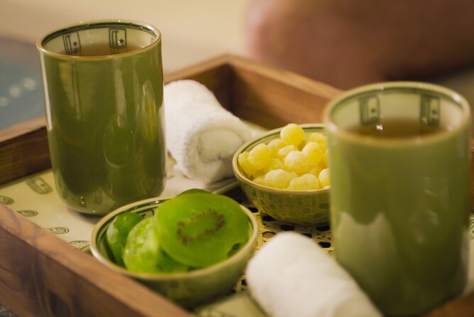 L’essence Relaxation Package for Lady: 240’ - The 45-minute oat milk body scrub