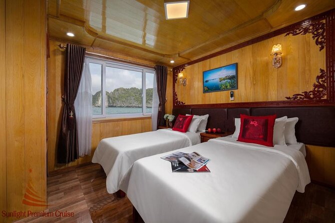Lan Ha bay Boutique Cruise 2D/1N Tour: Kayaking & swimming at pristine places - What the $170 price really covers