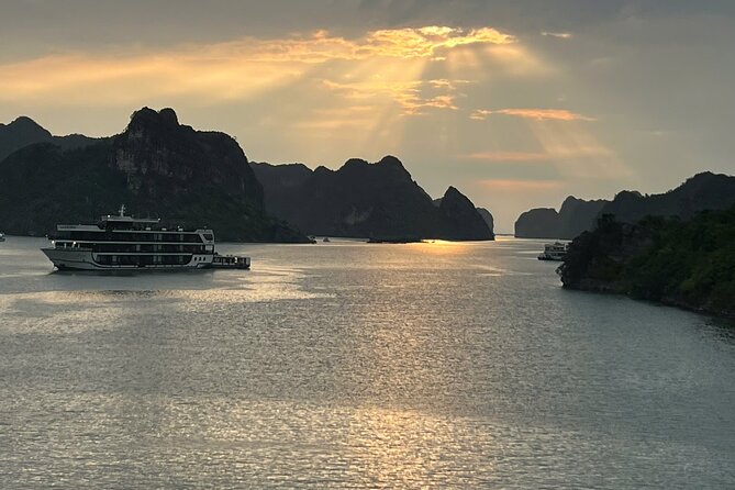 Lan Ha - Ha Long Bay 5Star cruise-Private balcony cabin 2day trip - Dinner, cabin comfort, and the value of a balcony