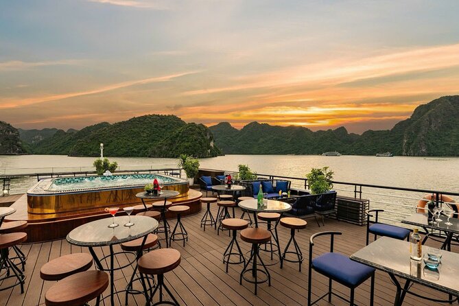 Lan Ha - Ha Long Bay 5Star cruise-Private balcony cabin 2day trip - Tai Chi at 6:30 and the quietest hour of the trip