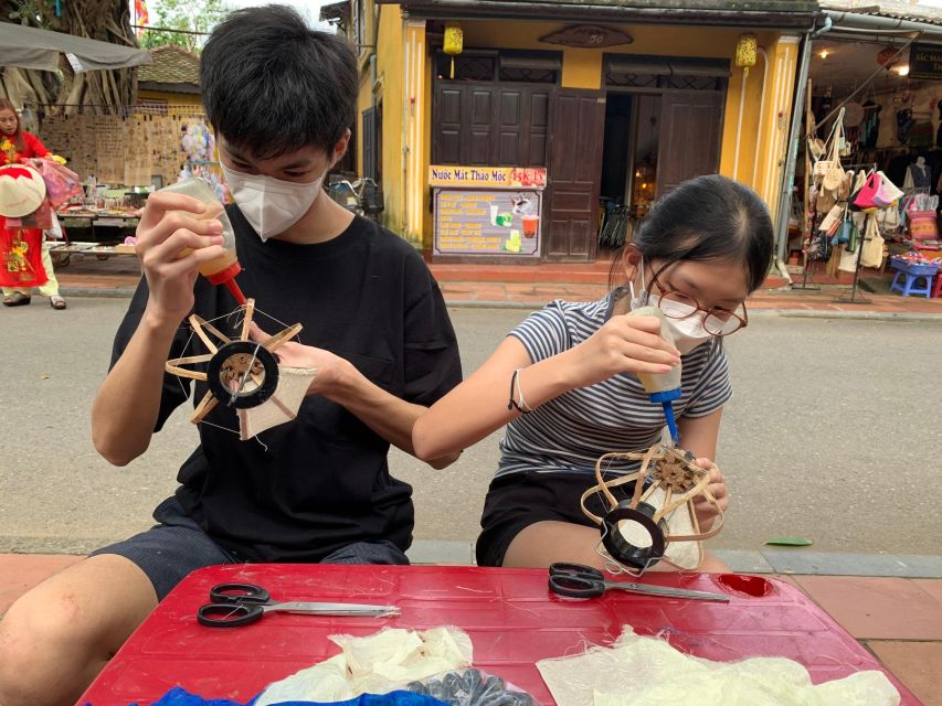 Lantern Making Class With Lynn - Key details before you book