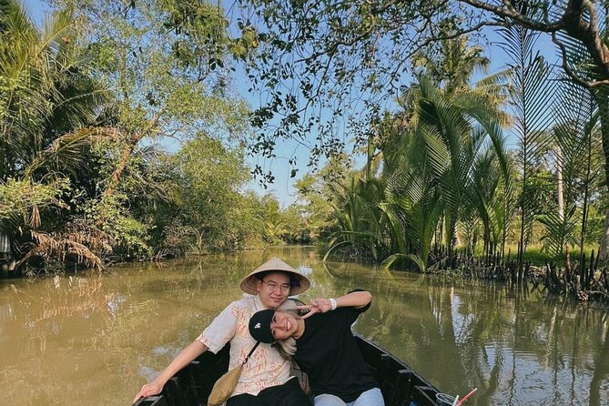 Largest Floating Market, Wild Small Canal System & Organic cocoa - Making rice noodles at Lò hủ tiếu Chín Của