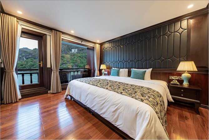 LIKE A BOSS-Luxury options-2d/1n All inclusive in Halong Bay - Your cabin, dinner, and the overnight stay