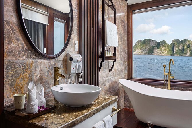 Luxury Cruise 5 star Top Tier Lan Ha bay 2D1N/ 3D2N - Key details before you book