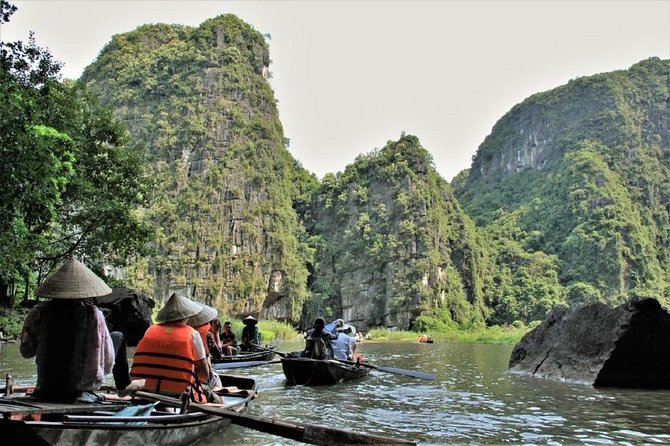 Luxury Hoa Lu - Tam Coc - Mua Cave 1 Day Tour - By Limousine & Small Group - Leaving Hanoi in a Limousine