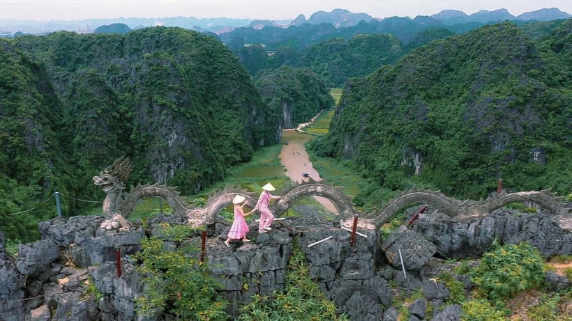 Luxury Limousine Tour: Hoa Lu, Trang An/Tam Coc & Mua Cave - Key points before you book