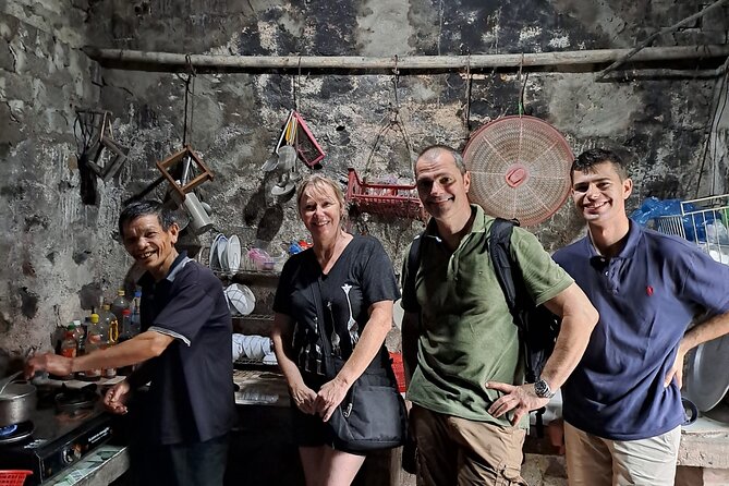 Luxury Ninh Binh Full Day Tour From Hanoi (Trang An - Hoa Lu) - Lunch With a Vietnamese Balance of Flavors
