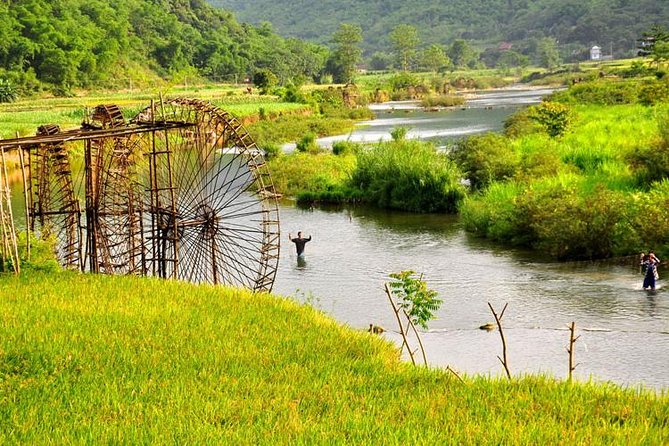 Mai Chau Private Day Tour: Hiking & Biking in Pristine Landscapes - How the private format affects the experience