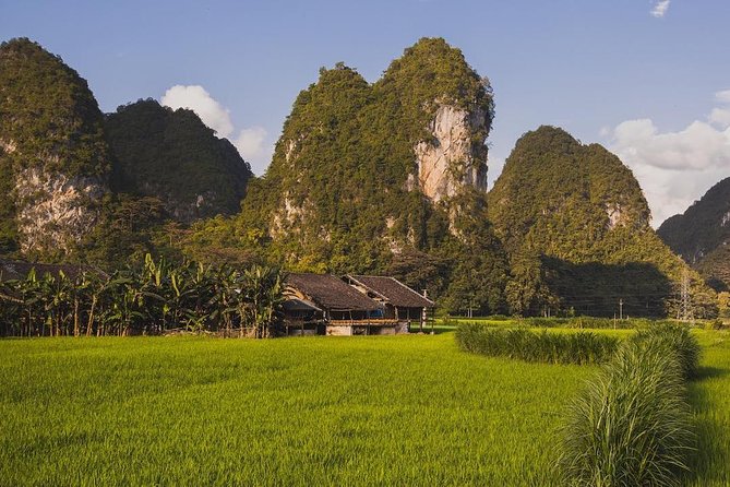 Majesty Of Untouched Northern Vietnam Tour 6 Days - From Hanoi to Thon Tha Village in one long day