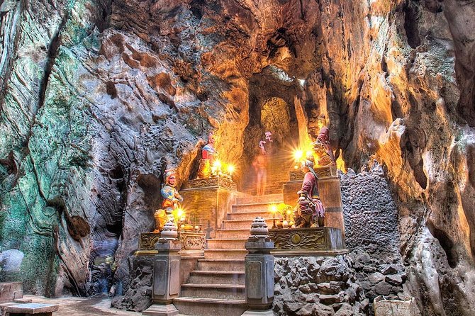 Marble Mountain - Hoi An Ancient Town Sunset Private Tour - The road to Hoi An and the old town after dark