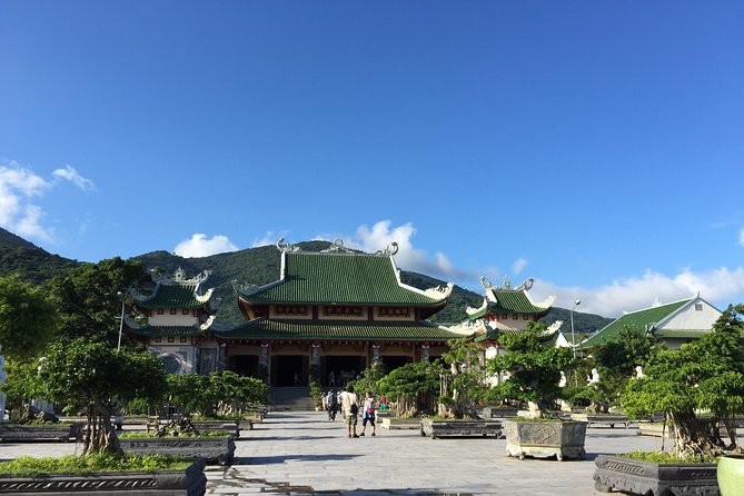 Marble Mountains And Son Tra Peninsula Half-day Tour - The Non Nuoc carving village adds local craft