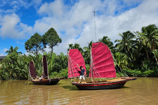 Mekong River Relaxing Sail boat cruise to Coconut Canals (1.5HRS) - Returning to Ben Tre