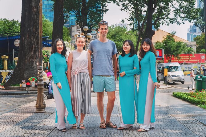 Michelin-rated Food Tour With Female Riders: A Culinary Adventure - What the Food Stops Are Designed to Do