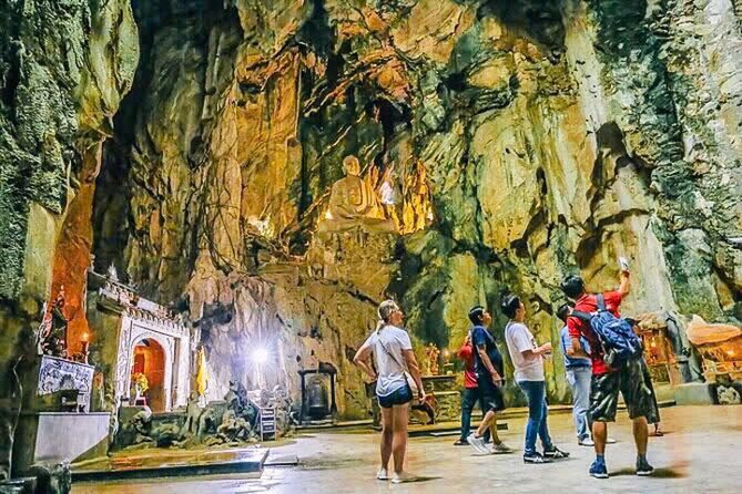 Monkey mountain-Huge Lady Buddha-Marble mountains & Am Phu caves - The sculpture village gives the mountain a human story
