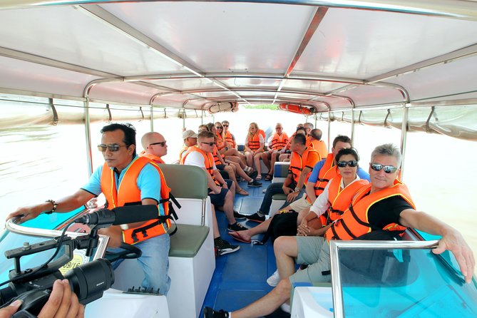 Morning CuChi Tunnels-Tapioca-Secret Traps Luxury Speedboat 2Ways - How the guides shape the experience