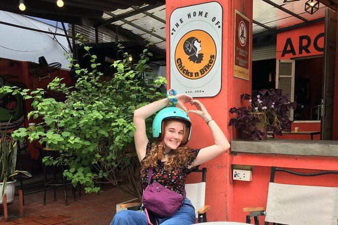 Motorbike Lesson in Hanoi - What the lesson teaches about Vietnamese riding