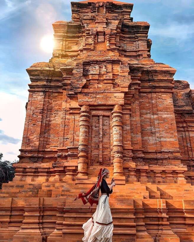 Mui Ne: Best day to Ta Cu Mountain Cable Car & Lying Buddha - Van Thuy Tu Temple and Ong Nam Hai