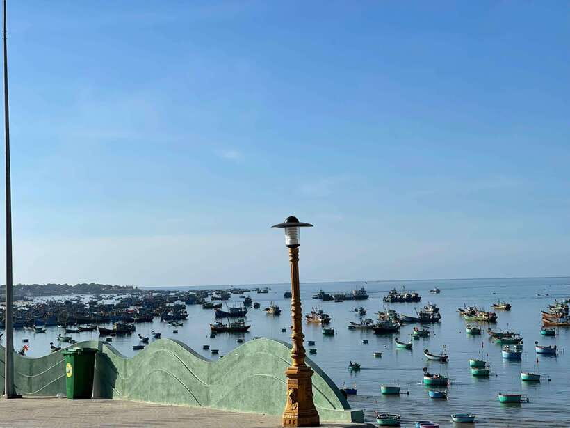 Mui Ne Group tour: Sunrise or Sunset Sand Dunes By Jeep - What the four-hour schedule feels like