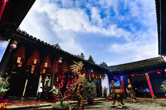 My Son Sanctuary And Hoi An Heritage Full-day Tour - The silk and craft stop