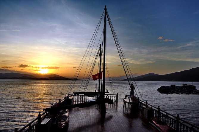 Nha Trang Sunset Cocktails and Dinner Cruise - Returning to Nha Trang by 8pm