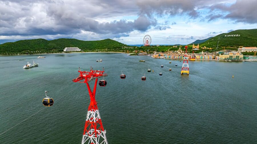 Nha Trang: VinWonders Entry Ticket with Optional Cable Car - What VinWonders Nha Trang is really like