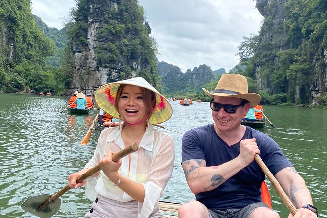 Ninh Binh 1 Day Tour(Tam Coc - Mua Cave - Bich Dong) - Cycling through rice fields and village roads