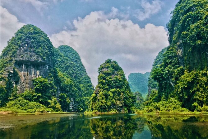 Ninh Binh 2 Days 1 Night Tour: Unique Itinerary - Dong Van market and the morning bicycle ride