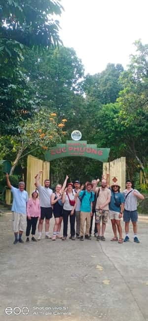 Ninh Binh : Cuc Phuong National Park One Day Group Tour - Hiking to the 1,000 Years Old Tree
