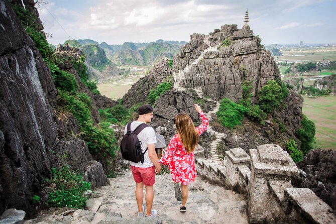 Ninh Binh Day Tour To Visit Hoa Lu - Trang An/Tam Coc - Mua Cave - The buffet lunch: useful, filling, and uneven
