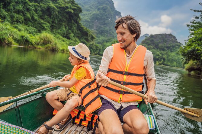 Ninh Binh Day Tour To Visit Hoa Lu - Trang An/Tam Coc - Mua Cave - Mua Cave and the 500-step test