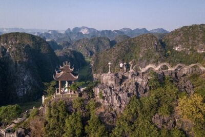 Ninh Binh Full-Day Small Group of 9 Guided Tour from Hanoi