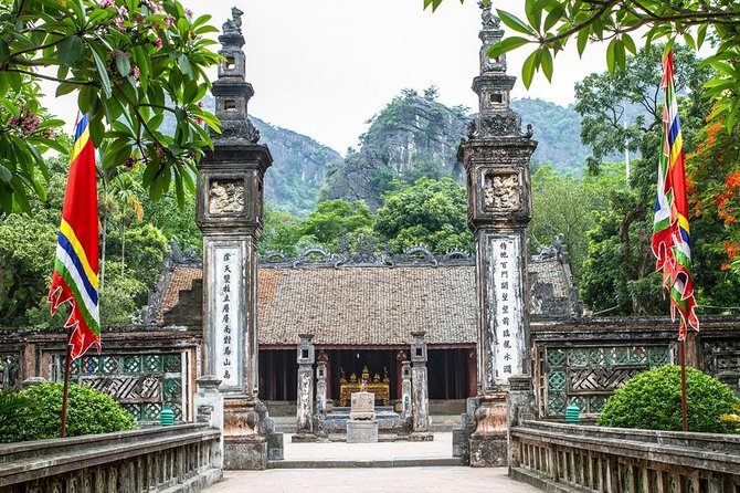 Ninh Binh Full-Day Tour from Hanoi to Hoa Lu, Tam Coc & Mua Cave Via Boat & Bike - Who should book this day trip
