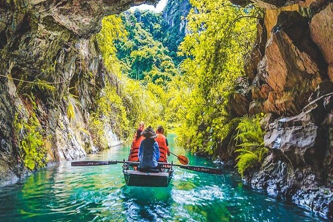 Ninh Binh Full-Day Trip to Trang An Mua Cave Hoa Lu Buffet Lunch - Climbing Mua Cave’s steps for the big view