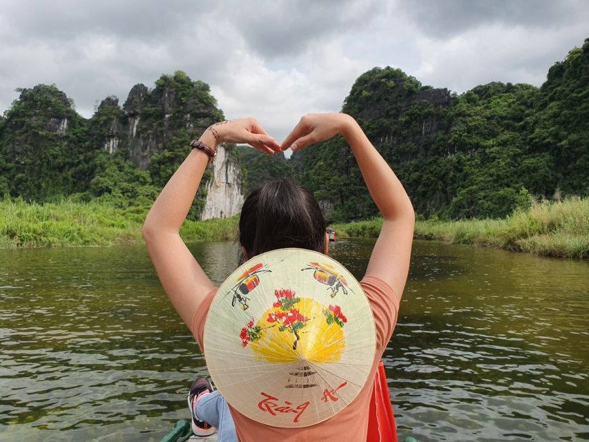 Ninh Binh: Hoa Lu, Mua Cave, and Trang An Tour and Boat Ride - What $56 includes, and where the value lies