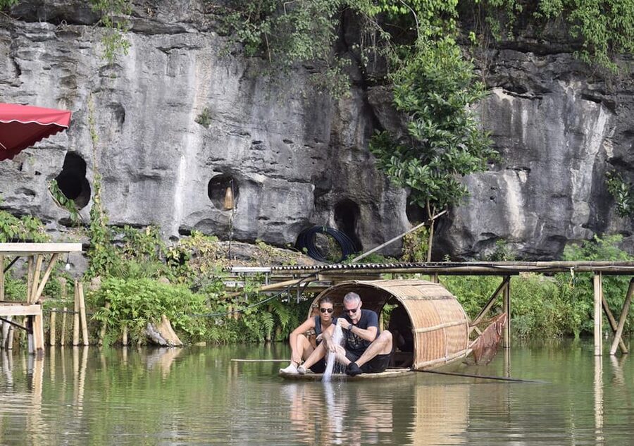 Ninh Binh: Rice planting and fishing by basket tour - Waterfall bathing and Buffalo Cave