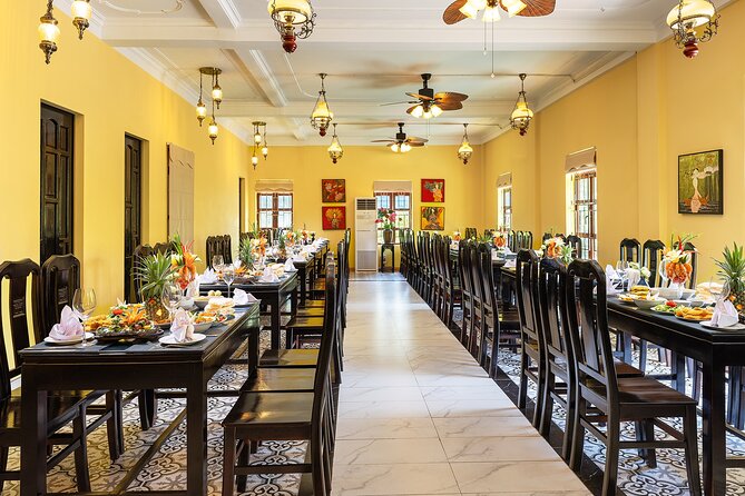 Ninh Binh Small Group Day Tour from Hanoi by Luxury DCAR - 13:30, the Trang An boat ride