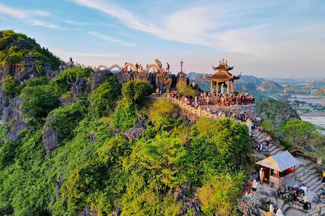Ninh Binh Tour from Hanoi for 6-9 Pax/tour by DCar Limousine - Hoa Lu: Vietnam’s early royal center
