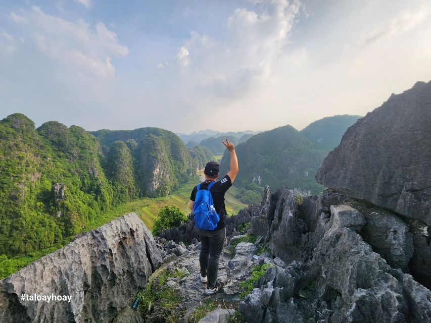 Ninh Binh Tour: Full-Day Hoa Lu and Tam Coc Boat Tour - Cycling around the Ninh Binh village area