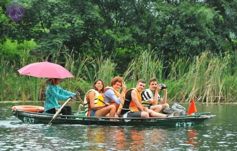 Ninh Binh: Trang An Boat Ride, Bich Dong & Mua Cave Sunset - What the $18 price really covers