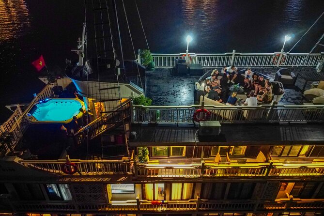 Oasis Bay Party Cruise 3 Days 2 Nights - Ha Long Bay Tour - Day three: Cat Ba Town at an easy pace