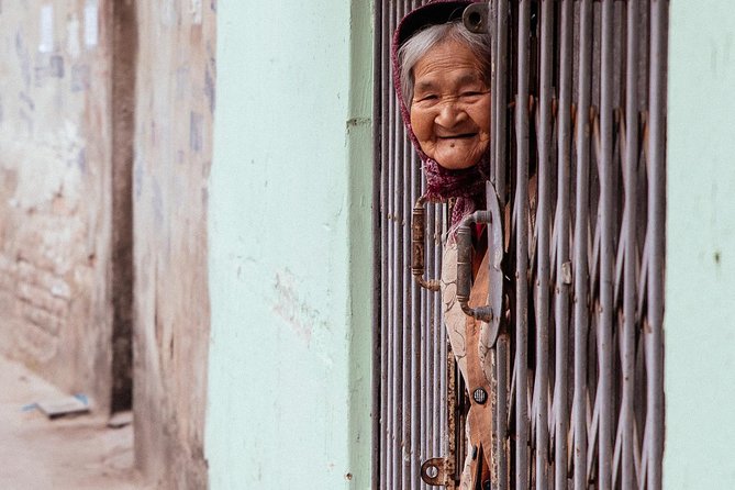 Off the Beaten Track in Hanoi: Private City Tour - Key points to know before booking