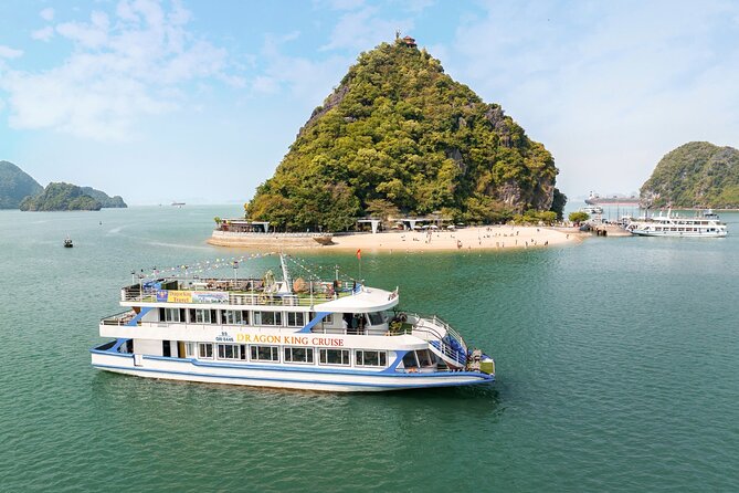 One Day Deluxe Boat Trip in Ha Long Bay - The sunset party on the way back