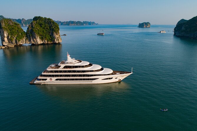 Orchid Cruises 2Days/1Night 5 Star Cruises - Bai Tu Long Bay: quieter scenery, with one route detail to check